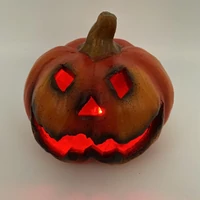 LED - es halloween tök (11 cm x 12,5 cm x 12,5 cm)