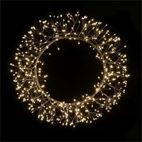 Koszorú akasztós, 600 LED-es, IP44, melegfehér (60 cm x 4 cm x 60 cm)