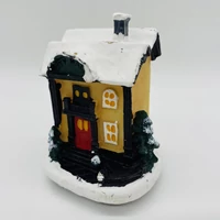 Miniatűr LED - es házikó (9 cm x 7 cm x 6 cm) TÖBBFÉLE