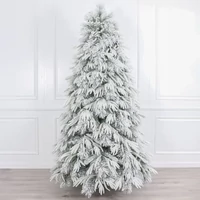 Fenyőfa talppal, havas (TÖBB MÉRETBEN)