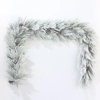 Girland fenyő, havas, 108 ággal (270 cm)