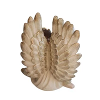 Krém és arany LED-es ülő angyal (50 cm)