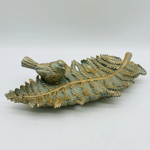 Páfránylevél formájú antik tálca madárral  (29,5 cm x 14 cm x 7 cm)