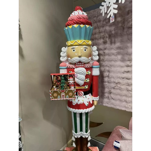 Diótörő zenélő, LED-es (216 cm x 59 cm x 49 cm)